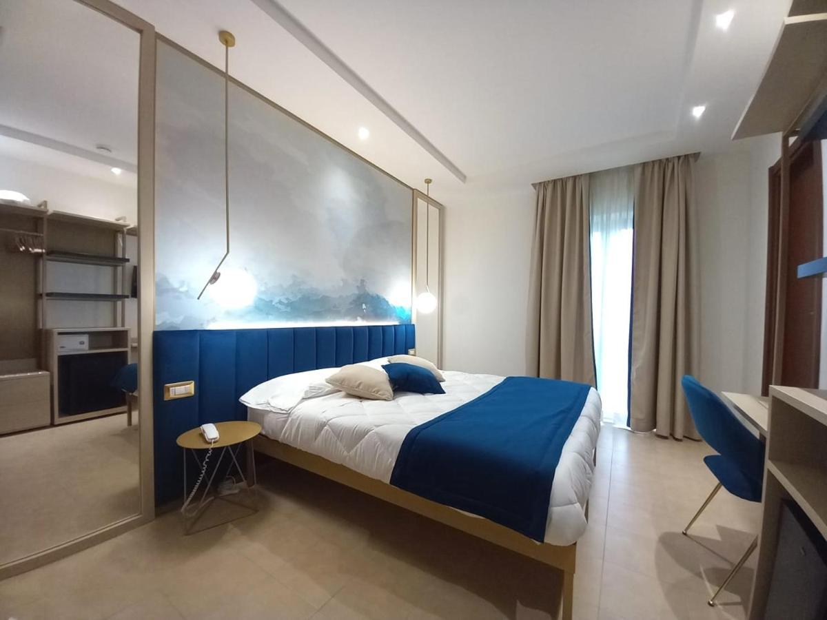 בולסנה Le Naiadi Park Hotel Sul Lago מראה חיצוני תמונה