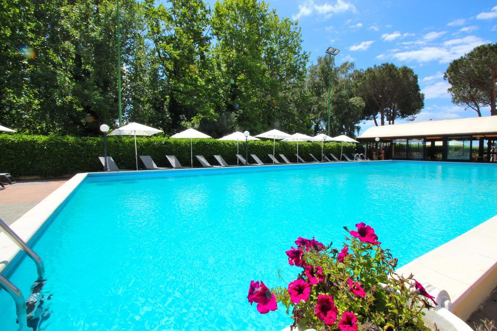 בולסנה Le Naiadi Park Hotel Sul Lago מראה חיצוני תמונה