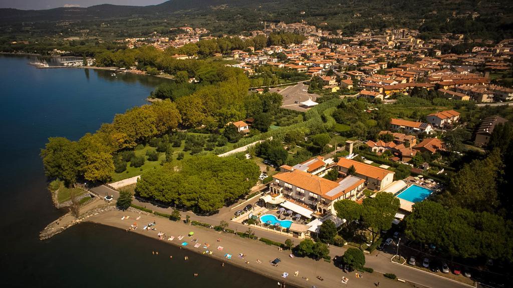 בולסנה Le Naiadi Park Hotel Sul Lago מראה חיצוני תמונה